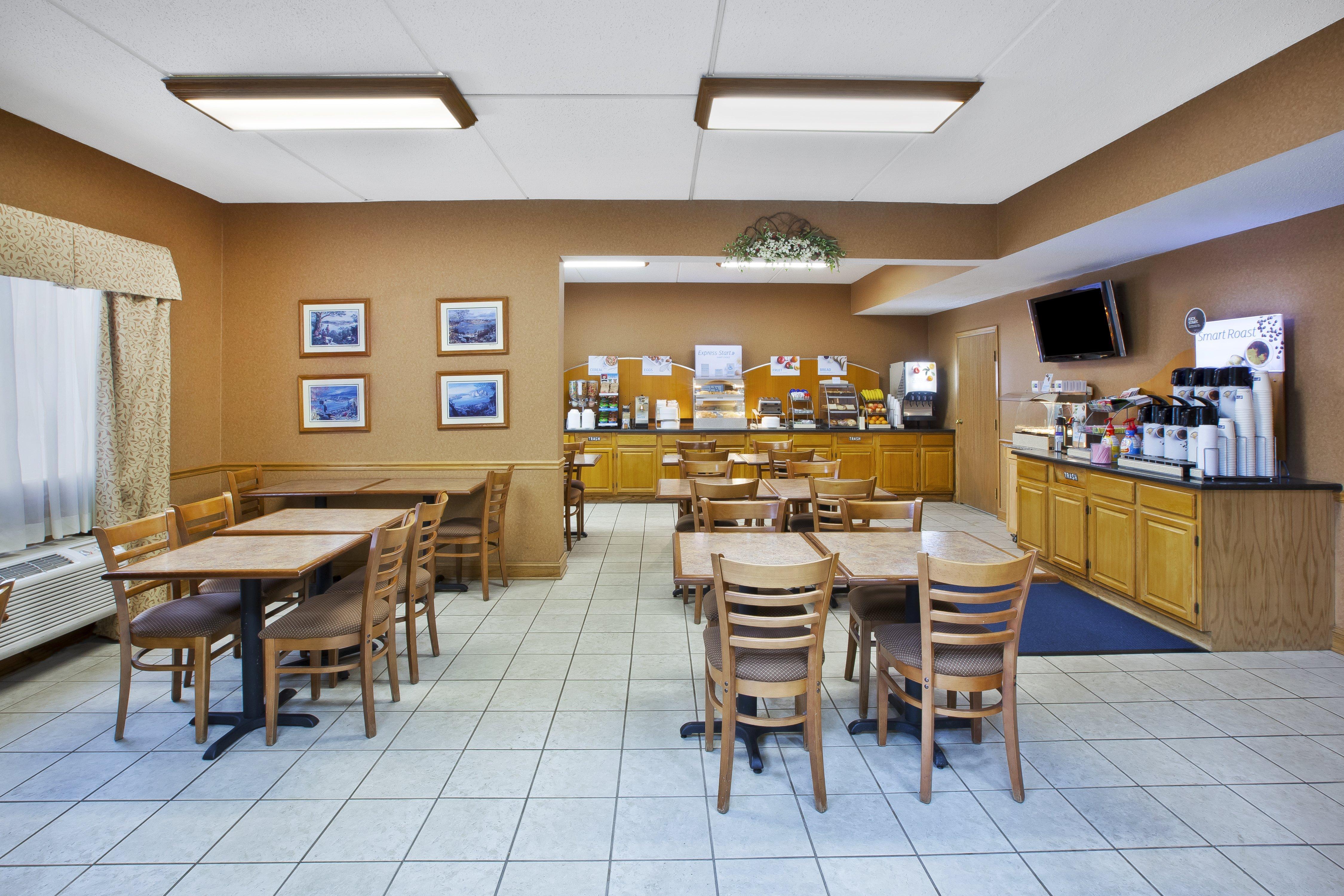 Holiday Inn Express Irwin Pa Tpk Exit 67 By Ihg Exterior photo