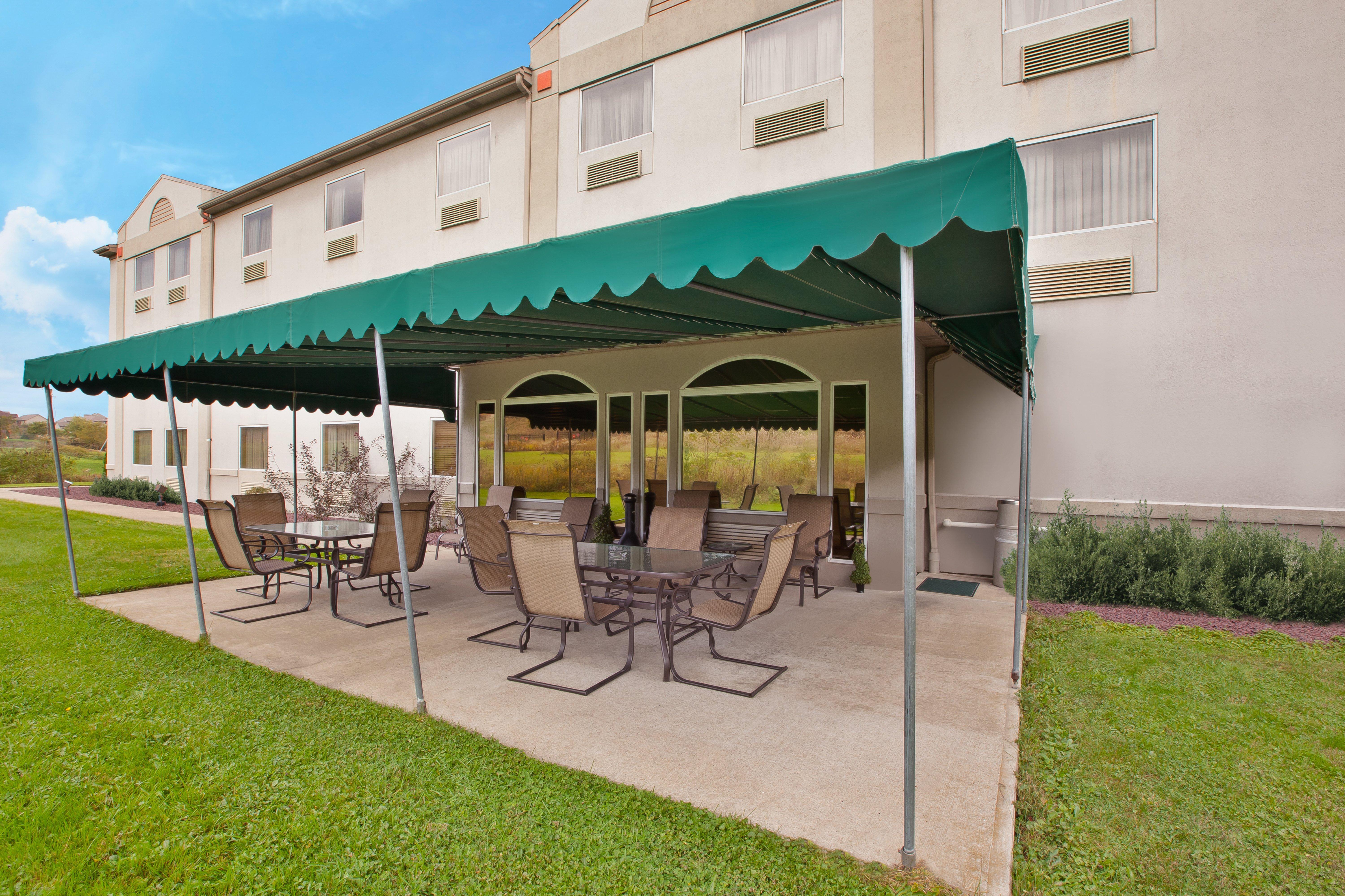 Holiday Inn Express Irwin Pa Tpk Exit 67 By Ihg Exterior photo